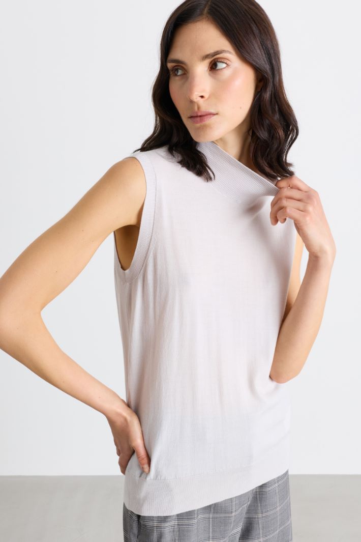 Pure wool mock-neck gilet - WHITE - Intrend - 3