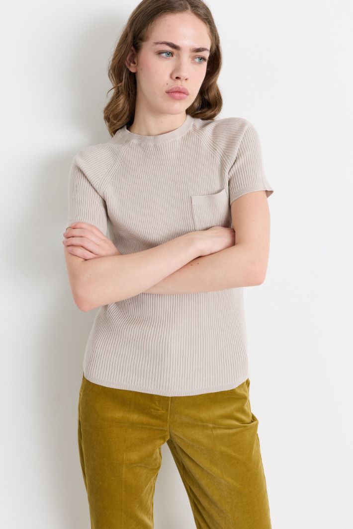 Maglia a costine con tasca - BEIGE - Intrend - 2