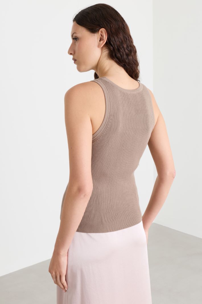 Knitted top - CAMEL - Intrend - 4
