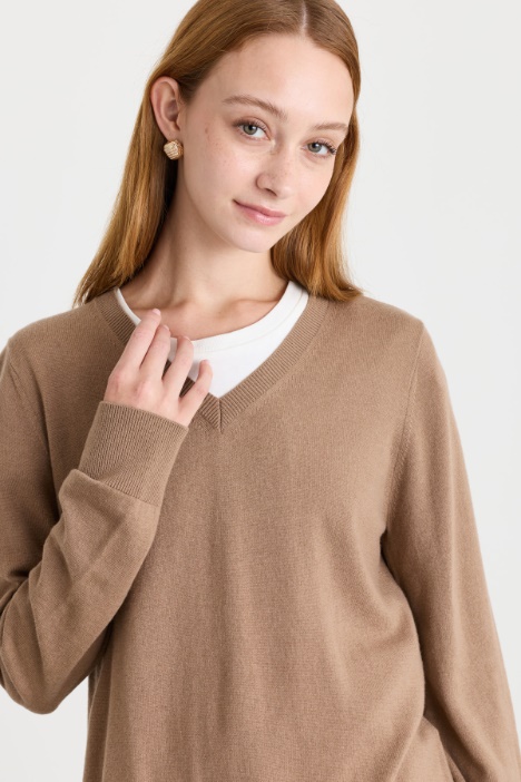 Maglia in lana con scollo a V
