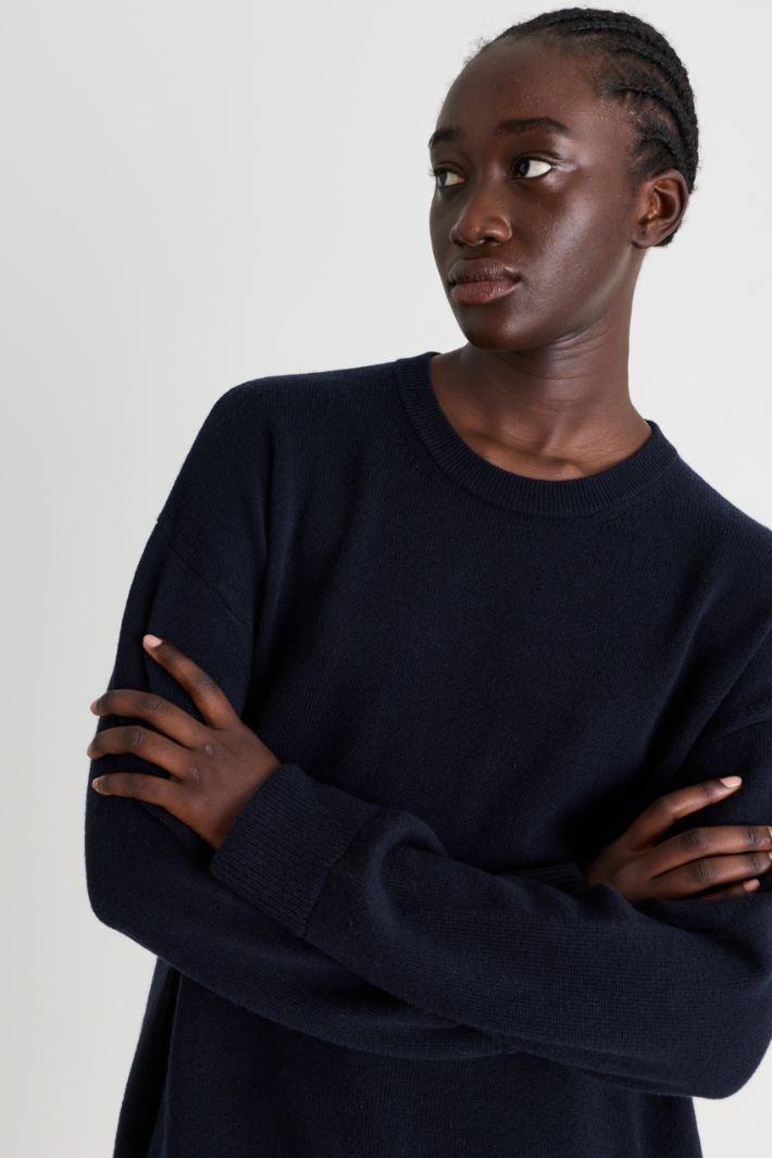 Soft drop-shoulder jumper - BLUE - Intrend - 3