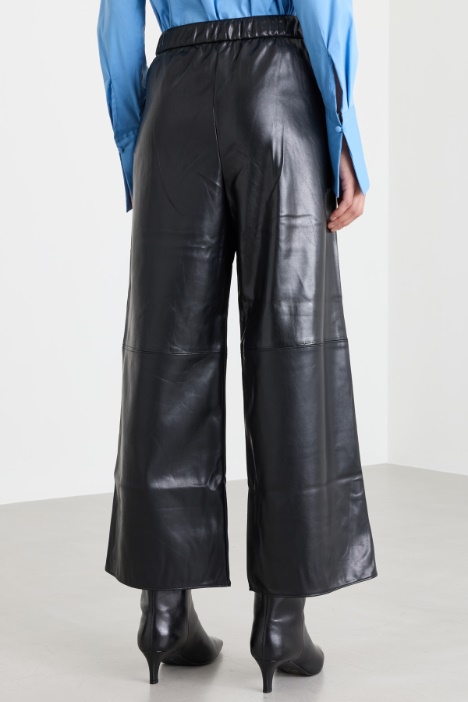 Pantalone in tessuto spalmato