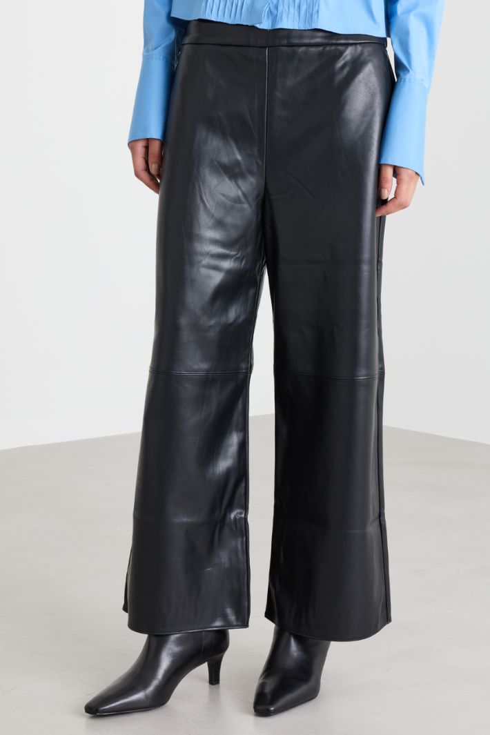 Pantalone in tessuto spalmato - NERO - Intrend - 2
