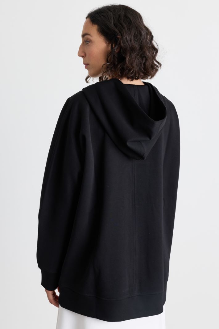 Felpa lunga con cappuccio - NERO - Intrend - 4
